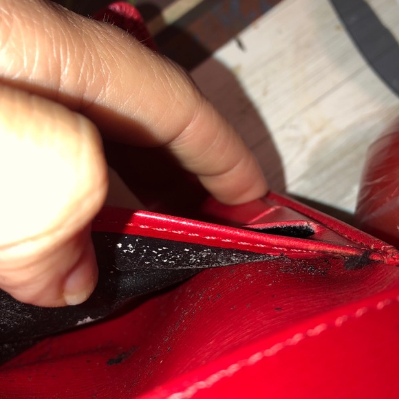 LV wallet - 💯 % authentic - Picture 6 of 10